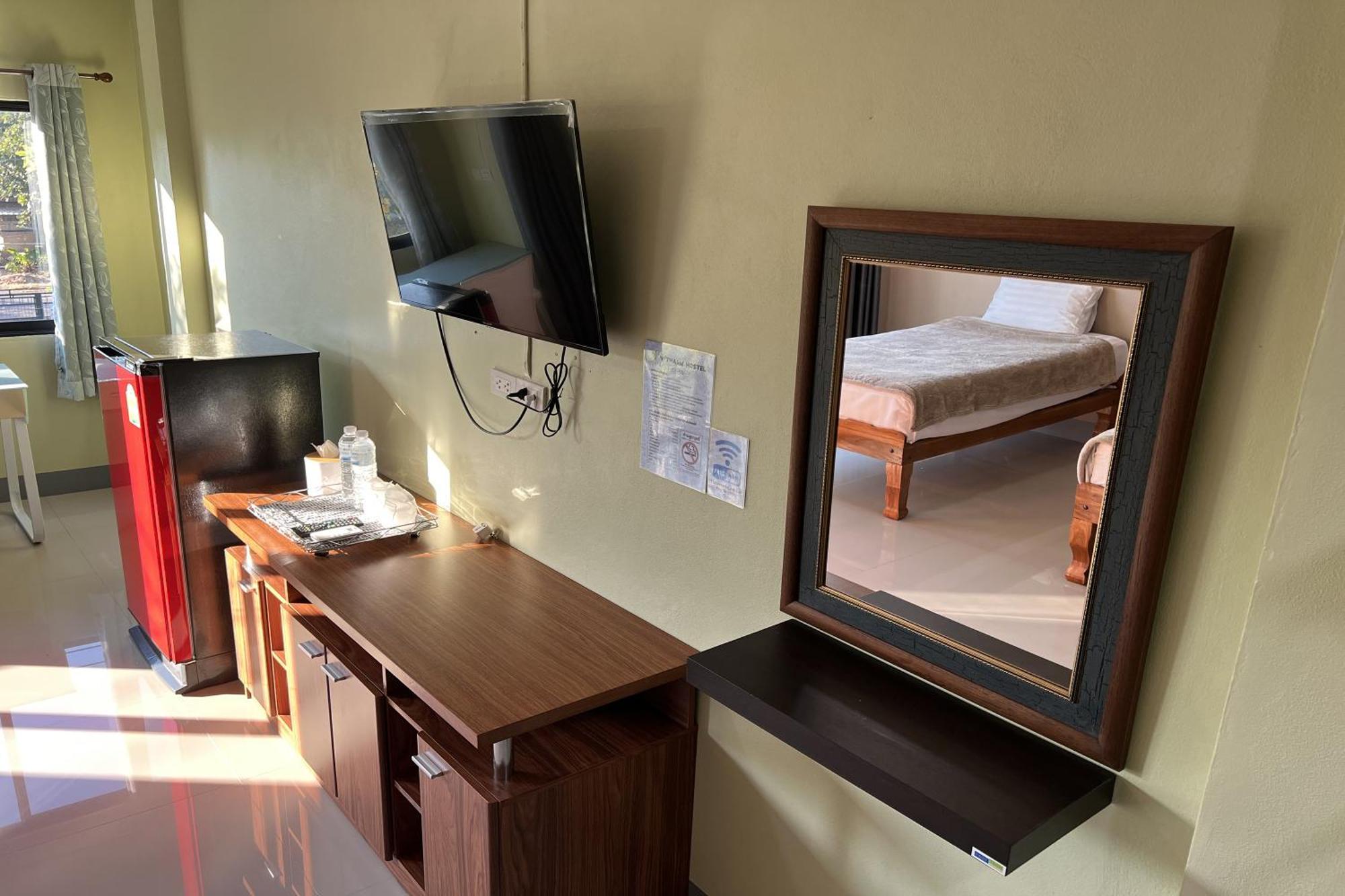V Tharm Hotel Удон-Тхани Экстерьер фото